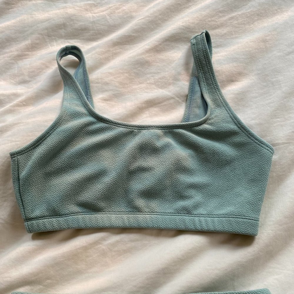 bikini - Picture 3 of 3